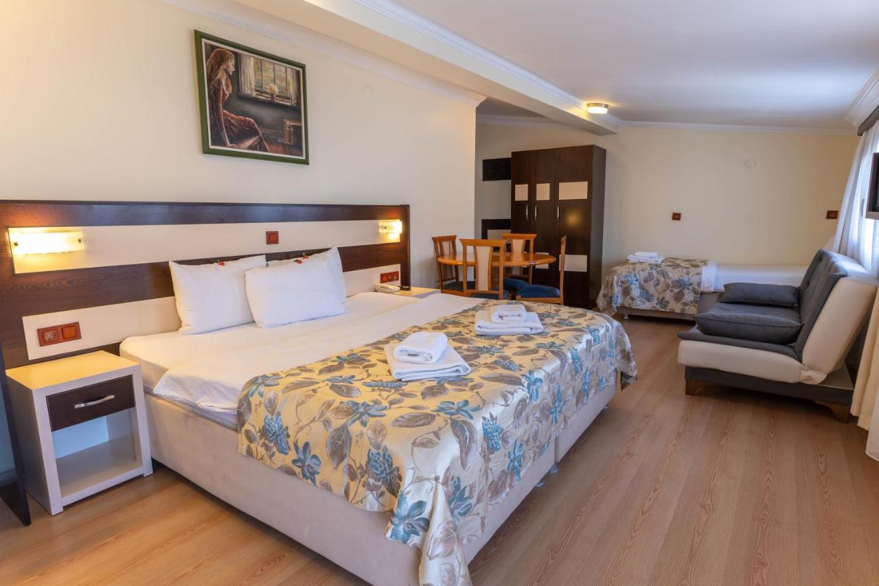 Hotel Karacam Foça Esterno foto