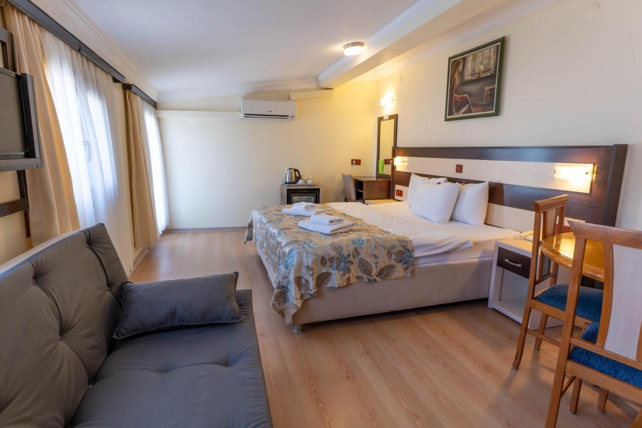 Hotel Karacam Foça Esterno foto