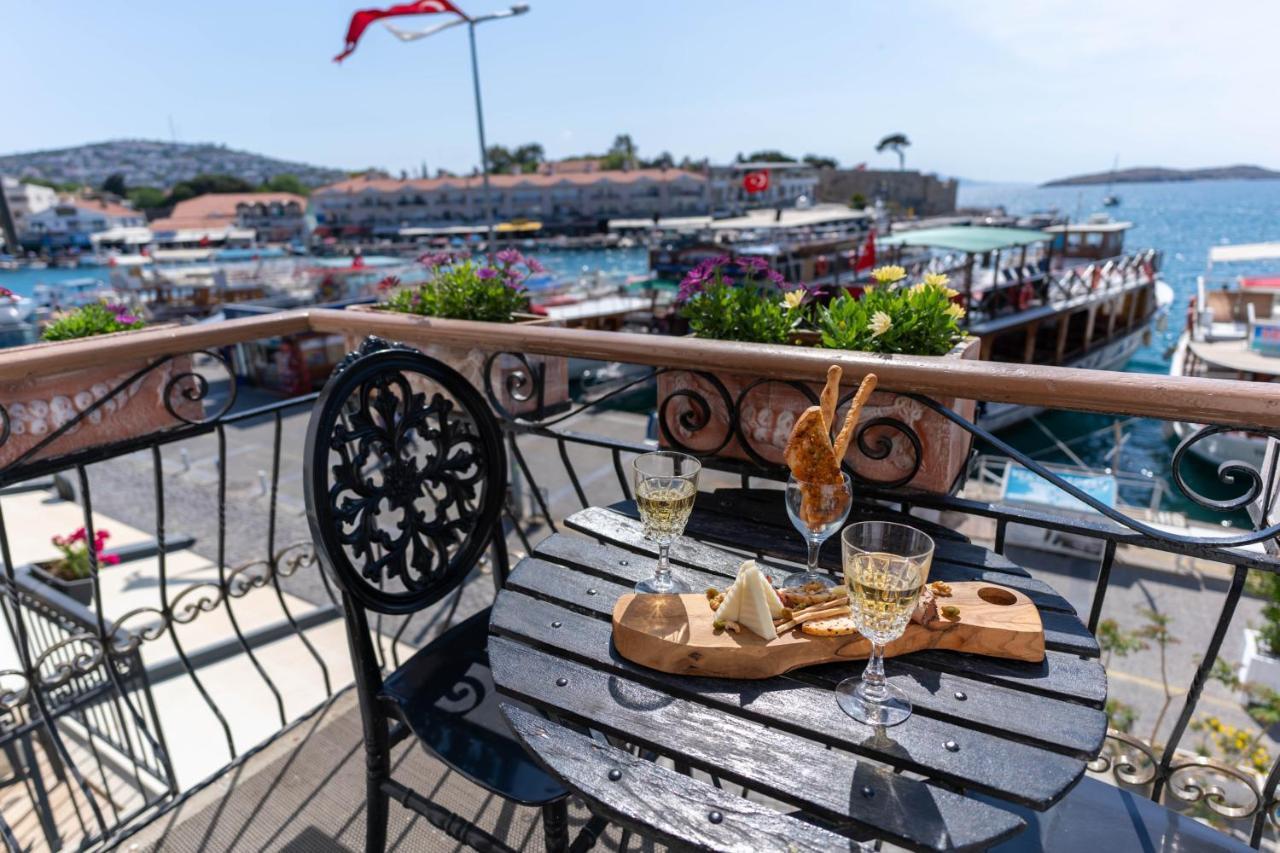 Hotel Karacam Foça Esterno foto